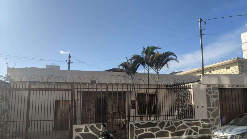 Casa com 4 quartos — Santa Efigênia, Belo Horizonte
