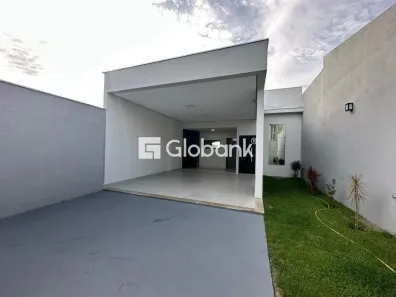 Casa com 3 Quartos à venda, 120m² no Jardim Alegre, Montes Claros