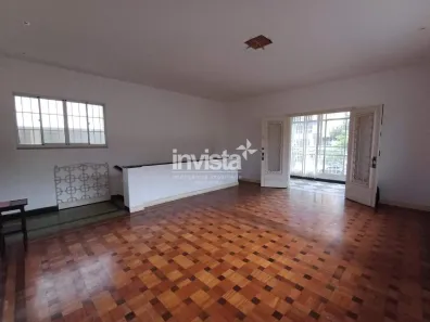 Sobrado com 4 Quartos para alugar, 424m² no Campo Grande, Santos