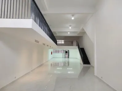 Ponto Comercial para alugar, 350m² no Centro, Atibaia