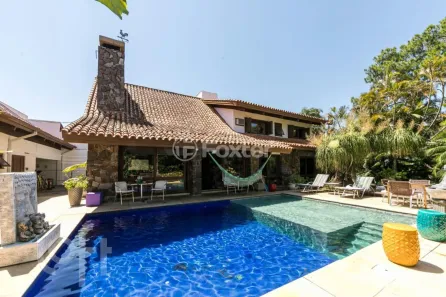 Casa com 5 Quartos à venda, 768m² no Vila Assunção, Porto Alegre