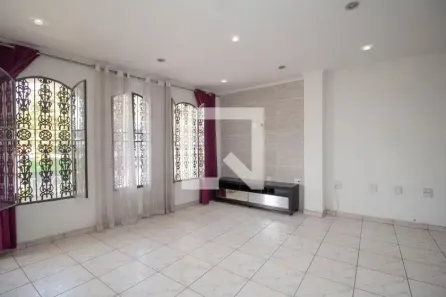 Casa com 3 Quartos à venda, 300m² no Vila São Vicente, São Paulo