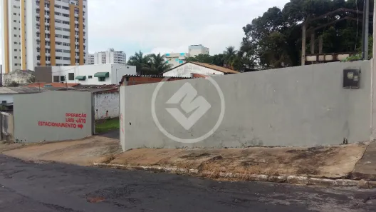 Casa com 4 Quartos à venda, 1000m² no Centro-Norte, Cuiabá
