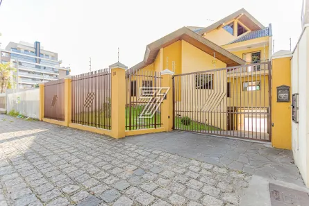 Casa com 4 Quartos à venda, 540m² no Santa Quitéria, Curitiba