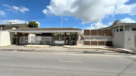 Casa com 4 Quartos à venda, 297m² no Guaribas, Eusébio