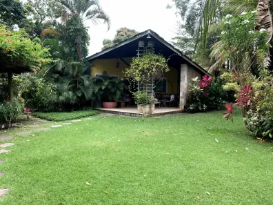 Casa com 3 Quartos à venda, 3300m² no Cajazeiras de Abrantes (Abrantes), Camaçari