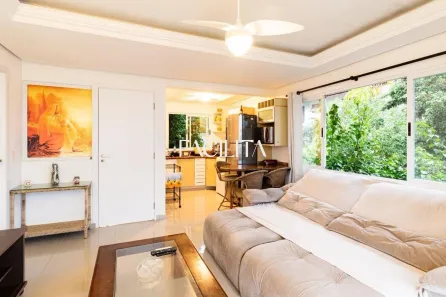Casa com 4 Quartos para alugar, 200m² no Agronômica, Florianópolis
