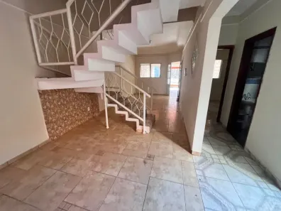 Casa com 3 Quartos para alugar, 180m² no Jardim Hubert, Indaiatuba