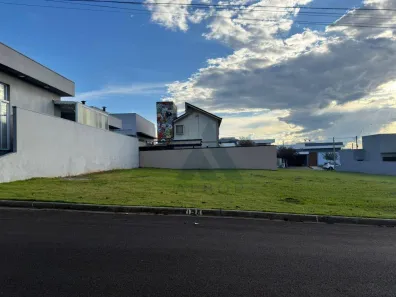 Lote/Terreno à venda, 322m² no Vila Popular, Itapetininga