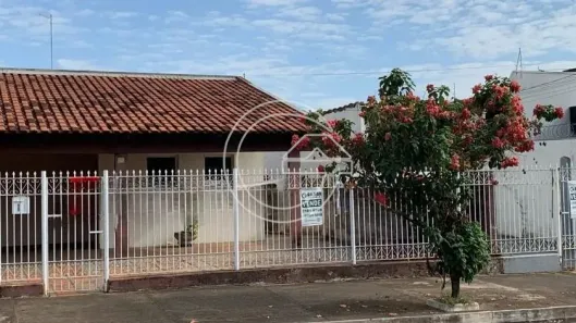 Casa com 3 Quartos à venda, 450m² no Centro, Marília