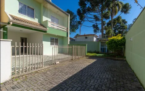 Sobrado com 3 Quartos à venda, 140m² no Campo Comprido, Curitiba