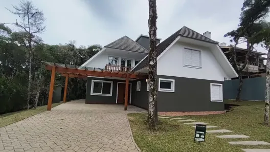 Casa com 4 Quartos à venda, 400m² no Dante, Canela