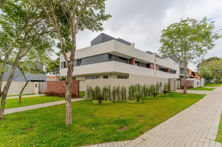 Casa com 3 Quartos à venda, 148m² no Santa Felicidade, Curitiba
