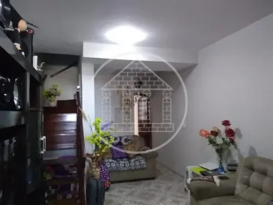 Sobrado com 2 Quartos à venda, 200m² no Jardim São Bernardo, São Paulo