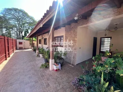 Casa com 3 Quartos à venda, 360m² no Jardim Faculdade, Sorocaba