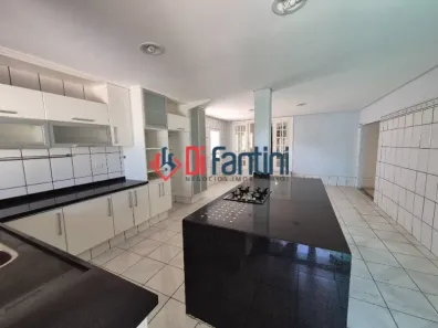 Casa com 3 Quartos à venda, 420m² no Vila Cecchino, Americana