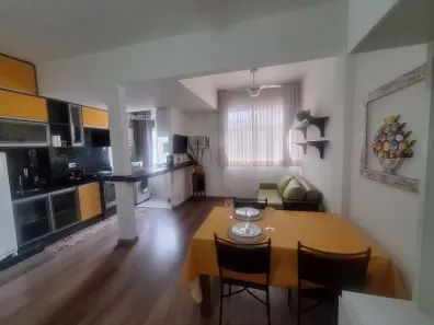 Apartamento para alugar, 25m² no Leme, Rio de Janeiro