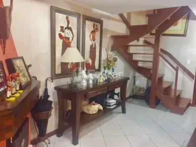 Sobrado com 3 Quartos à venda, 101m² no Jardim Sabará, Porto Alegre