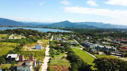 Lote/Terreno à venda, 350m² no , Imbituba