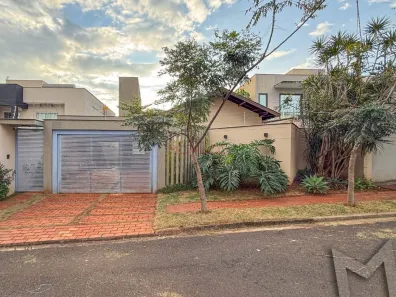 Casa com 3 Quartos à venda, 311m² no Terras de Santana, Londrina