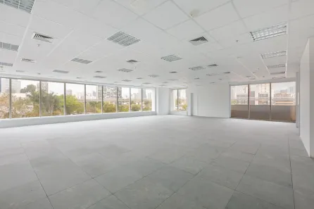 Ponto Comercial com 5 Quartos para alugar, 191m² no Cidade Monções, São Paulo