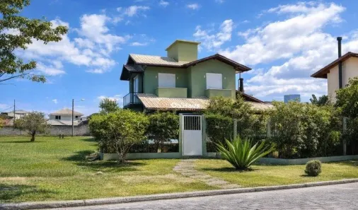 Casa de Condomínio com 4 Quartos à venda, 214m² no Campeche, Florianópolis
