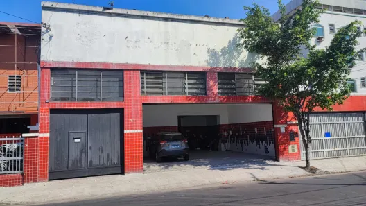 Galpão/Depósito/Armazém para alugar, 424m² no Centro, Santos
