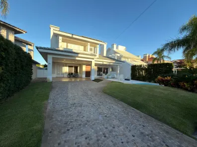 Casa de Condomínio com 5 Quartos à venda, 315m² no XANGRI-LÁ, Xangri-lá