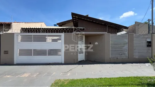 Casa com 3 Quartos à venda, 218m² no Vila Belo Horizonte, Campo Grande
