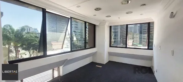Sala Comercial com 1 Quarto à venda, 50m² no Boa Vista, Porto Alegre