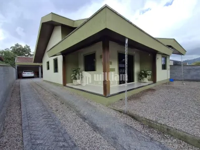 Casa com 3 Quartos à venda, 179m² no Limoeiro, Brusque