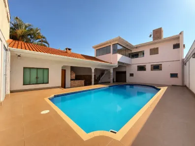 com 3 Quartos à venda, 454m² no Conjunto Residencial Branca Vieira, Maringá