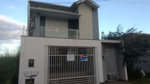 Casa com 3 Quartos à venda, 212m² no Monet, Resende