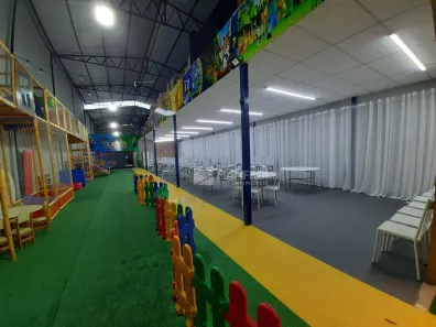 Galpão/Depósito/Armazém para alugar, 650m² no Piratini, Alvorada