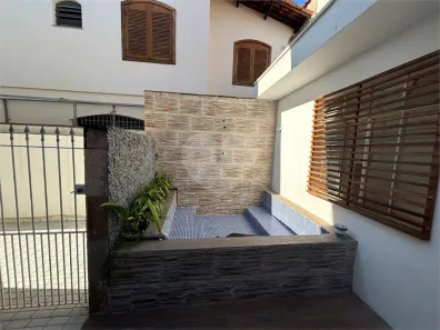 Sobrado com 3 Quartos para alugar, 275m² no Jardim Bonfiglioli, São Paulo