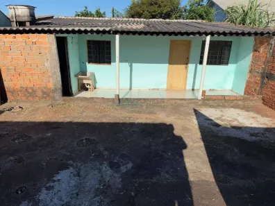 Casa com 2 Quartos para alugar, 65m² no Leonor, Londrina