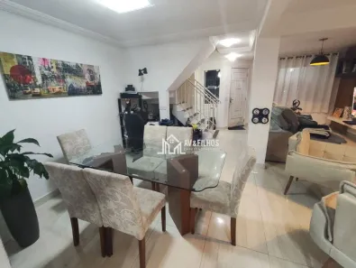 Sobrado com 3 Quartos à venda, 104m² no Vila Juliana, Piraquara