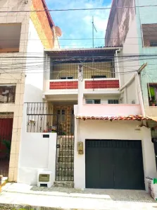 Casa com 2 Quartos para alugar, 80m² no Castelo Branco, Salvador