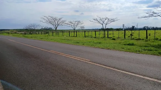 Fazenda/Sítio com 2 Quartos à venda, 834900m² no Centro, Tanabi