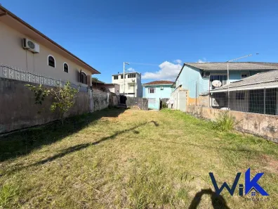 Lote/Terreno à venda, 200m² no Costeira do Pirajubaé, Florianópolis