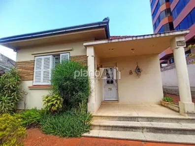 com 3 Quartos à venda, 220m² no Centro, Gravataí