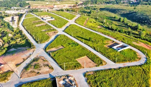 Lote/Terreno à venda, 300m² no Centro, Fundão