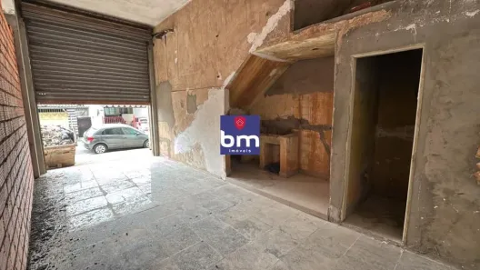 Galpão/Depósito/Armazém para alugar, 716m² no Jardim Monte Azul, São Paulo