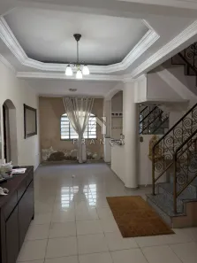 Sobrado com 8 Quartos para alugar, 300m² no Cidade Morumbi, São José dos Campos