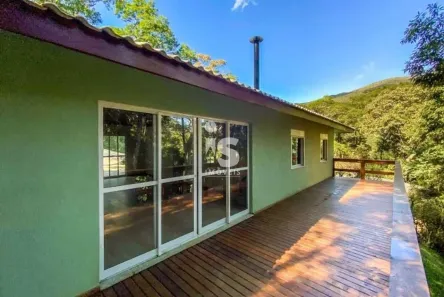 Casa com 2 Quartos à venda, 300m² no Araras, Petrópolis