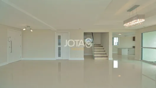 Cobertura com 4 Quartos para alugar, 218m² no Campo Comprido, Curitiba