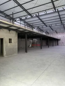 Galpão/Depósito/Armazém à venda, 3300m² no Cambuci, São Paulo
