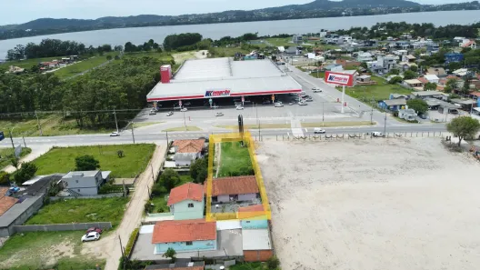 Imóvel Comercial com 3 Quartos à venda, 117m² no Campo Duna, Imbituba