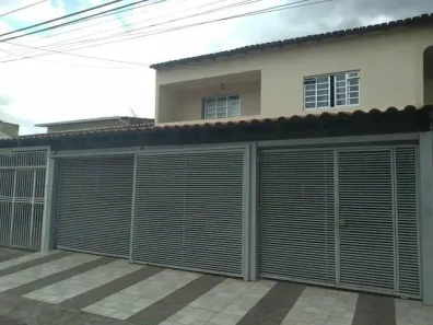 Sobrado com 4 Quartos à venda, 230m² no Núcleo Bandeirante, Brasília