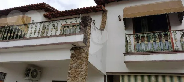 Casa com 4 Quartos à venda, 260m² no Jardim Alcântara, São Gonçalo